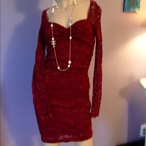 Moda Burgundy lace dress with rushing on sides